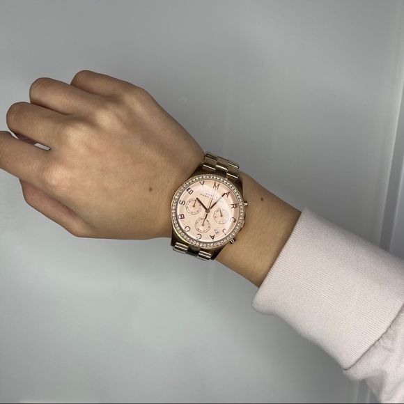 Marc Jacobs Watch - Picture 3 of 5